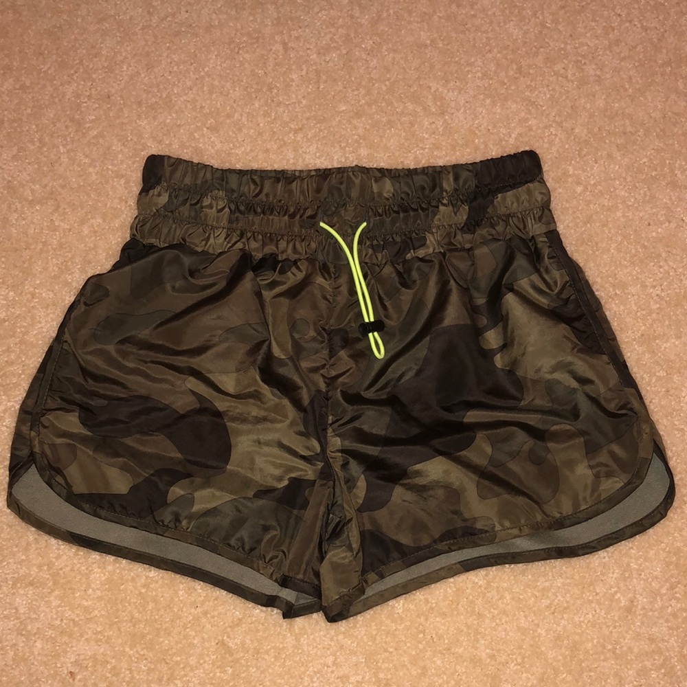 Camo athletic shorts